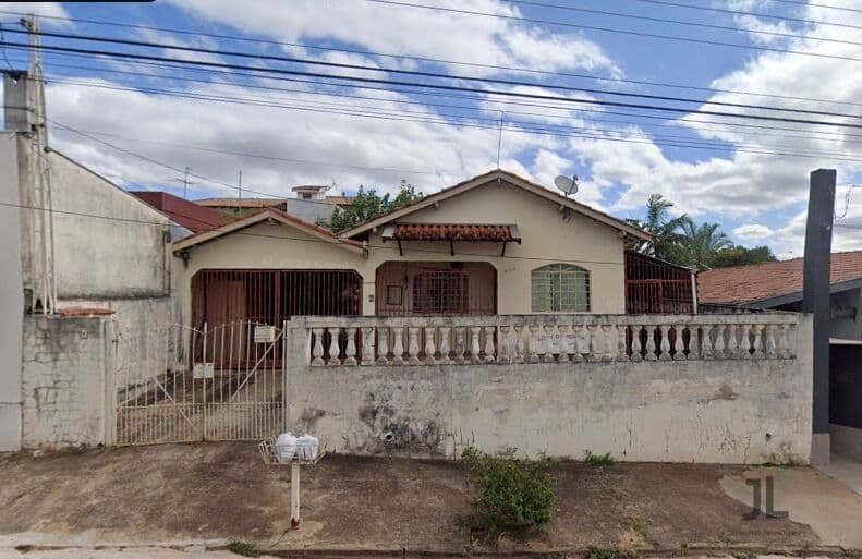 Casa no bairro Jardim Luciana