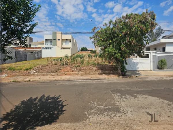 Terreno – Jardim Riviera, Marília/SP