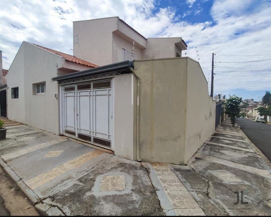 Sobrado no Centro