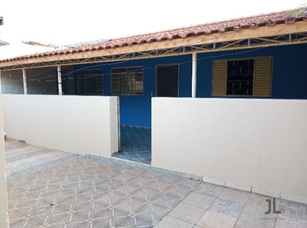 Casa na Avenida República - Palmital