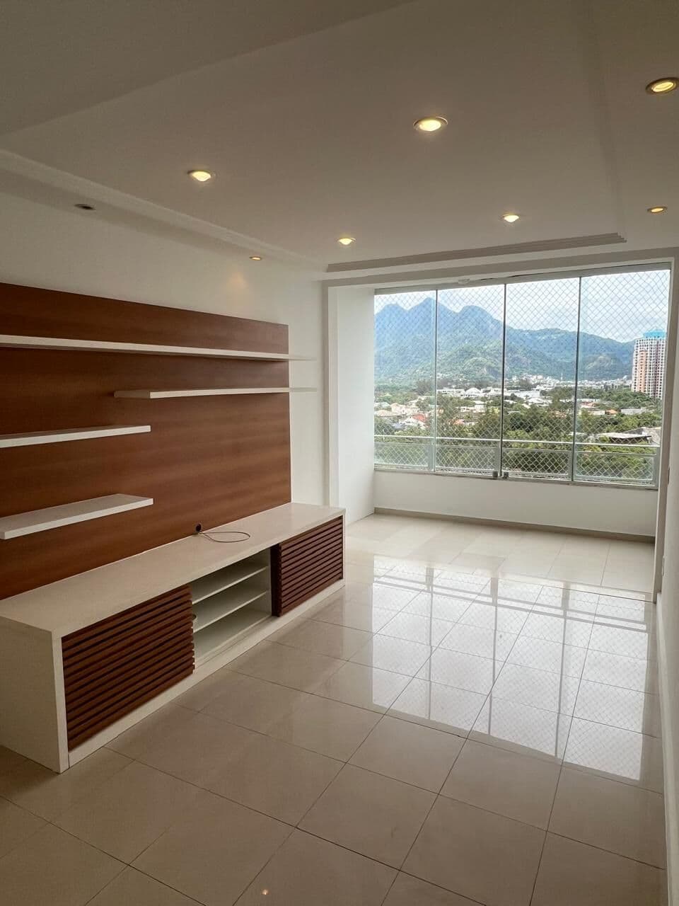 Apartamentos a venda Condomínio Rosa da Barra, Barra da Tijuca - Parque das Rosas