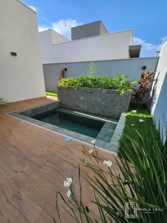 Casa à venda Condomínio Portal das Tipuanas