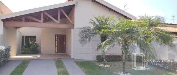 Casa à venda Condomínio Flamboyants 2