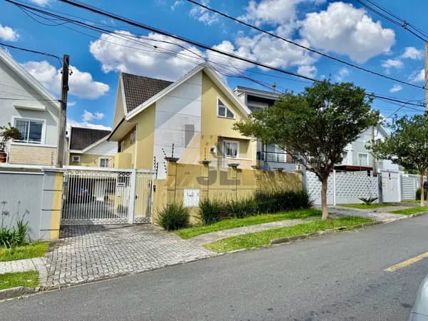 Casa em condomínio á venda bairro Atuba, Curitiba/PR