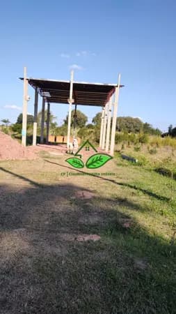 Vende: Pavilhão em construção de frente para a RS-020 na parada 95 em Gravataí/RS.