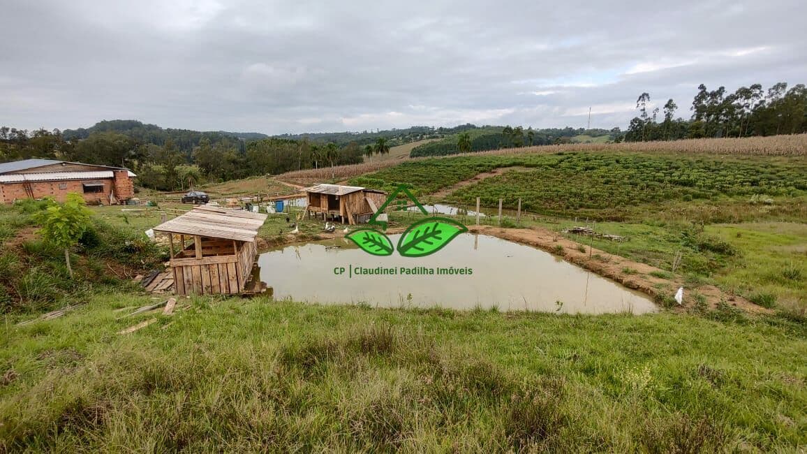 Vende: Lindo Sítio com 5 açudes de 6 hectares de terra para plantio em Gravataí/RS