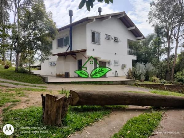 Sítio de alto padrão à venda na parada 92 da RS-020 em Morungava-Gravataí/RS