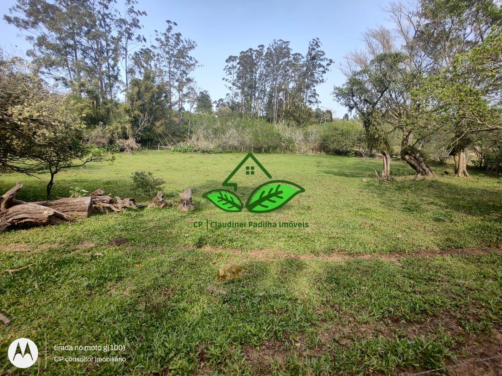 Vende: Terreno com 1.300 m² de área, a 1 km da RS-020 na parada 100 em Morungava/RS