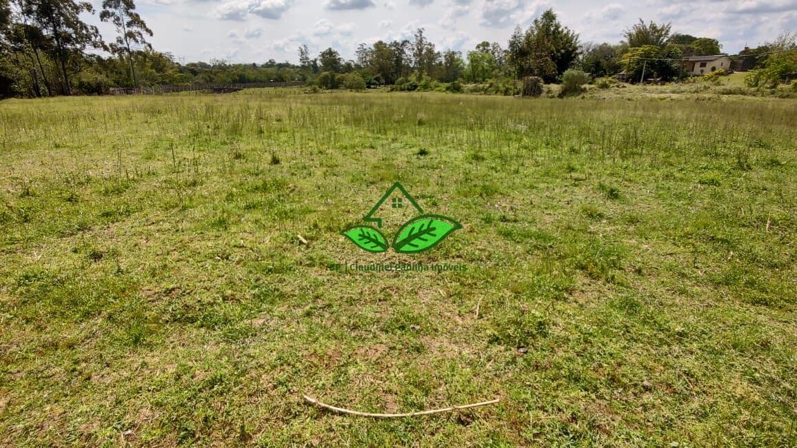 Terreno urbano com 17.000 m² com 3 frentes de rua a 700 m da RS-118