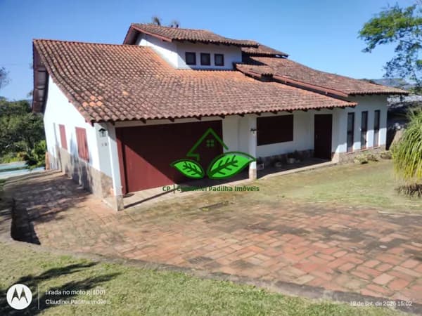 Sítio à venda, escriturado, com casa de alto padrão a 130 m da RS-020 em Morungava-Gravataí/RS