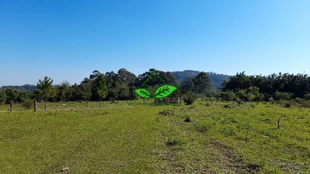 Linda área de terra em Morungava com 15 hectares de área, com galpão