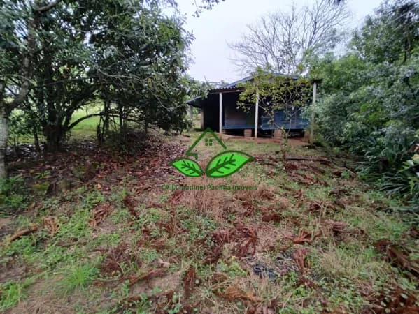 Vende: Sítio com 2.500 m², a 1km do asfalto no bairro Cadiz em Gravataí/RS.