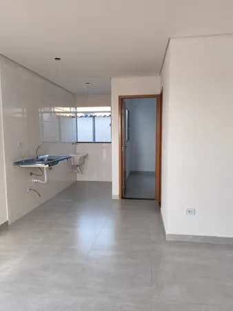 Apartamento á 3min da Estação Patriarca, 2 Quartos Com Vaga de Garagem