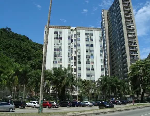 Apartamento à venda em Lagoa com 71 m², 2 quartos, 1 suíte