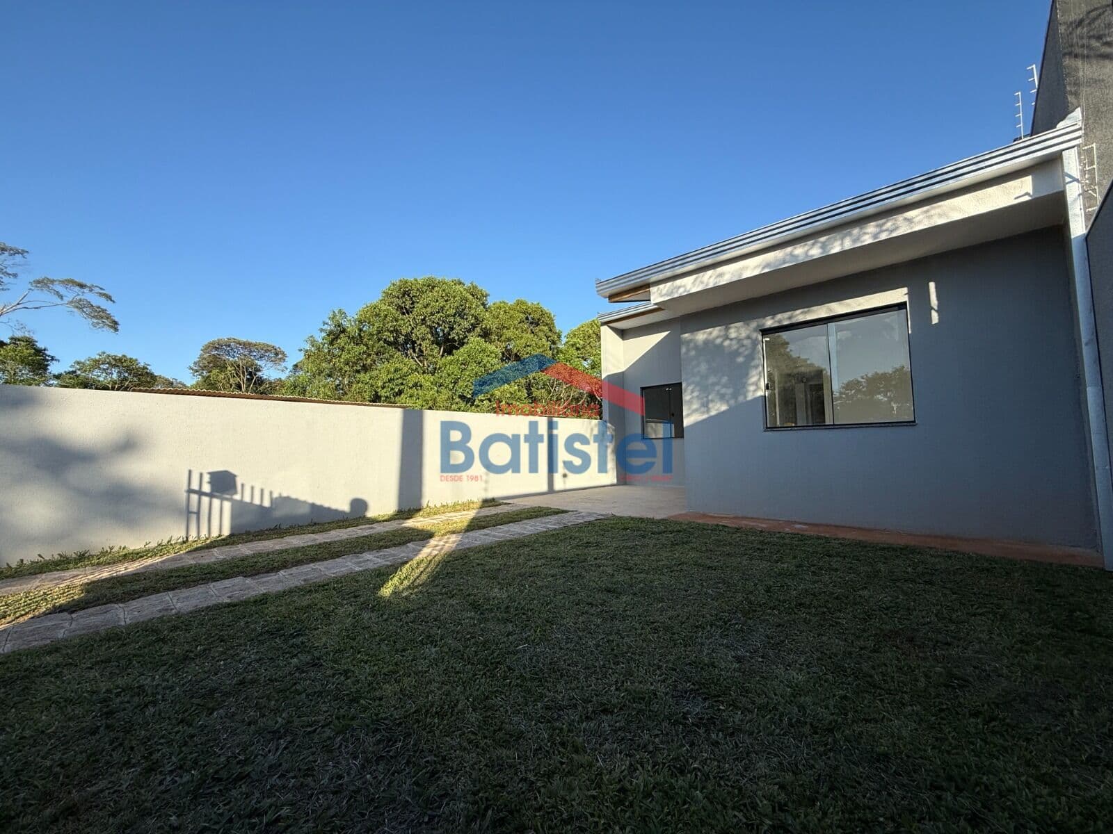 Casa em Campo Largo - Jardim Três Rios