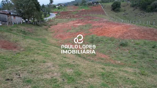 Terreno grande de 3.676,92m² à venda em Paulo Lopes - Morro do Freitas