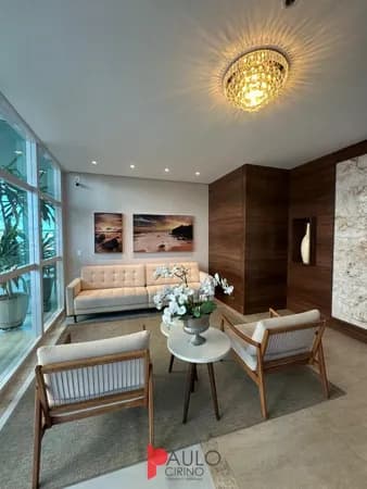 Apartamento 3 quartos sendo 1 suíte com vista lateral para o mar!