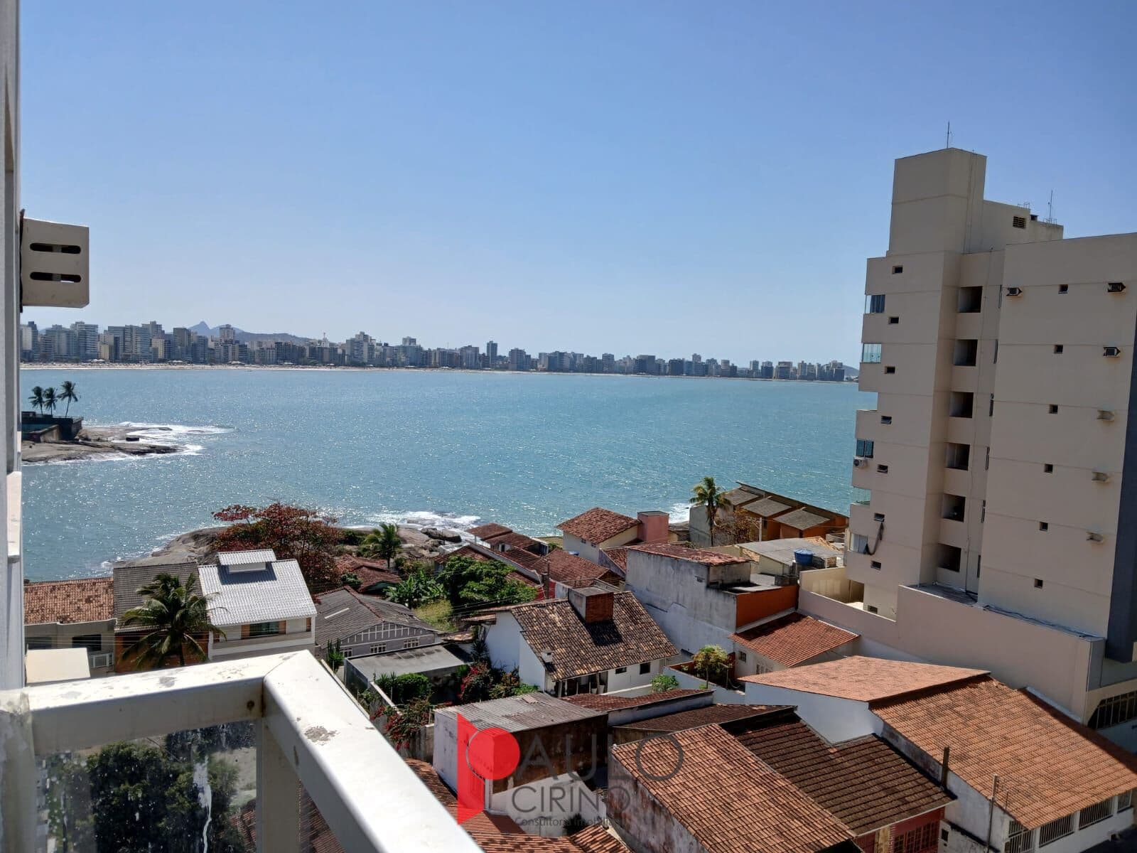 Apartamento com 3 quartos á venda na Praia das Virtudes em Guarapari