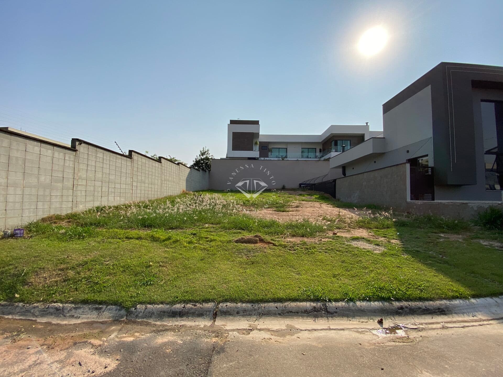 Terreno já com topografia e sondagem - 312,5m2
