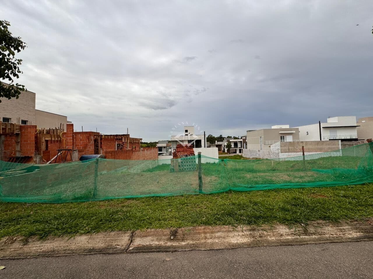 Ótimo terreno no Gran Ville