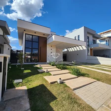 Linda Casa Térrea no Pecan com 3 dormitórios, Espaço Gourmet e Piscina