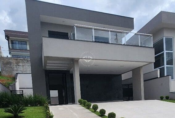 Sobrado Novo com 4 Suítes