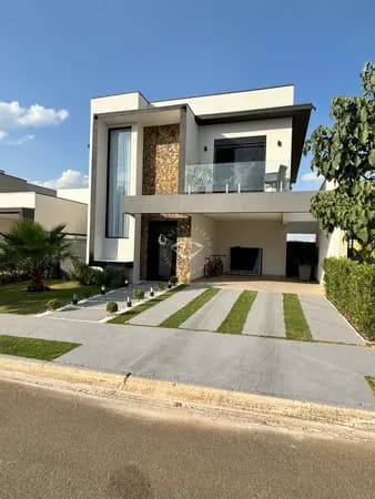 Sobrado em Condomínio com 4 suítes + Sala de TV + Escritório