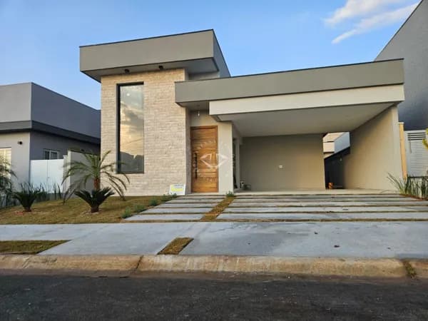 Planta inteligente, fino acabamento, Piscina e alto Padrão