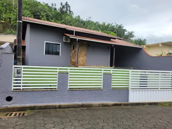 Casa à venda em Gaspar/SC- Bairro Belchior Central