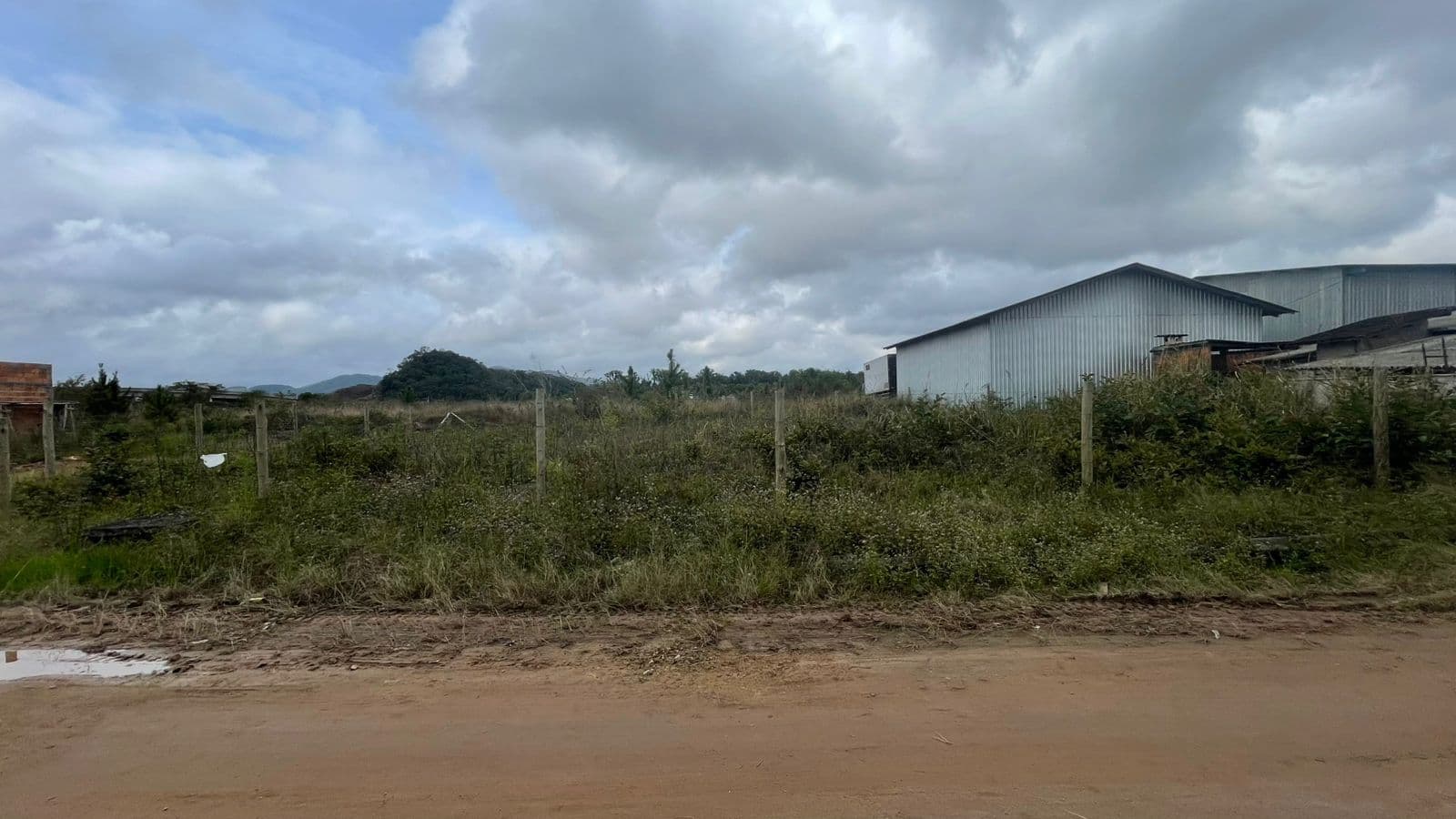 Terreno Comercial/Residencial à venda em Ilhota – Bairro Baú Baixo