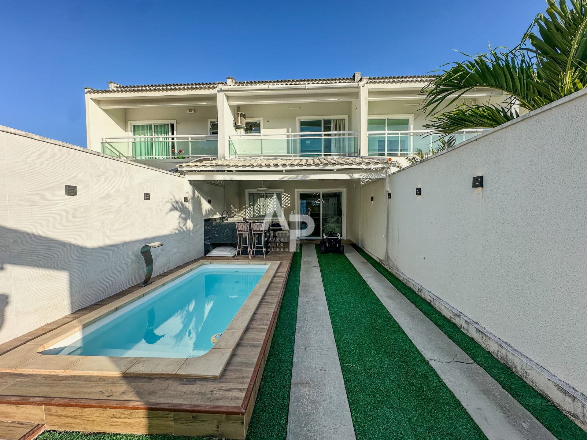 Casa em Eusébio - Encantada