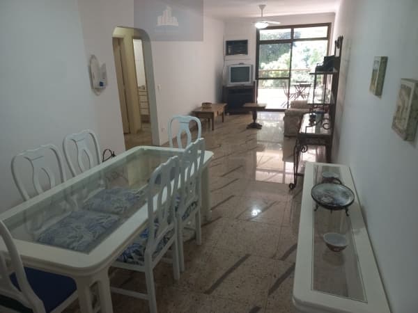 Apartamento Padrão para Venda e Aluguel em Pitangueiras Guarujá-SP