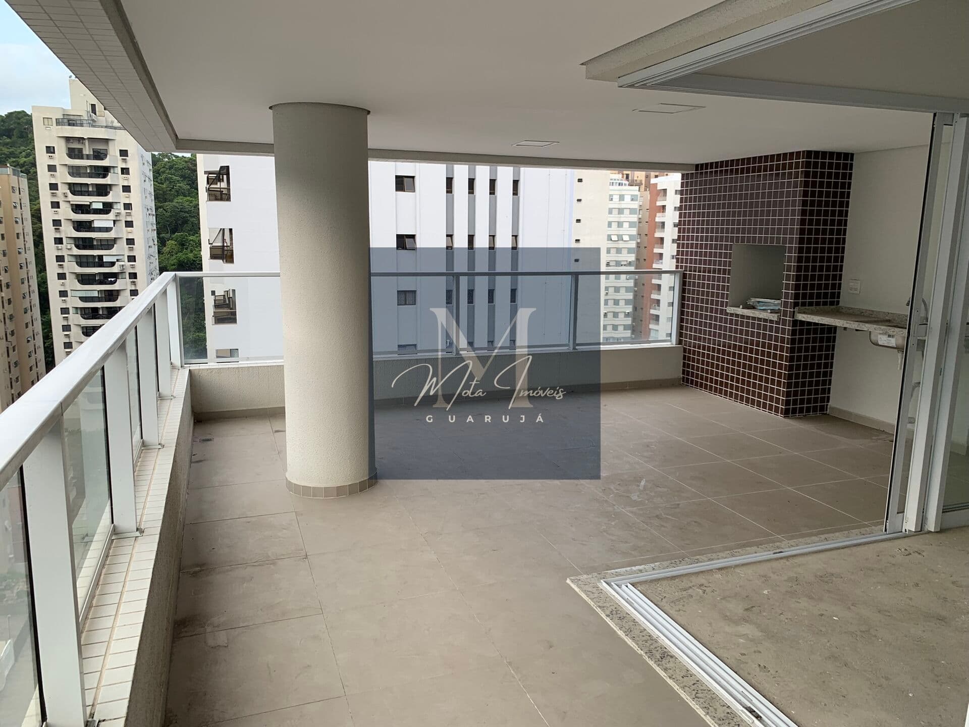 Prédio novo com ampla varanda gourmet. 03 Suítes. 02 vagas. Lazer Completo. Região nobre e tranquila.