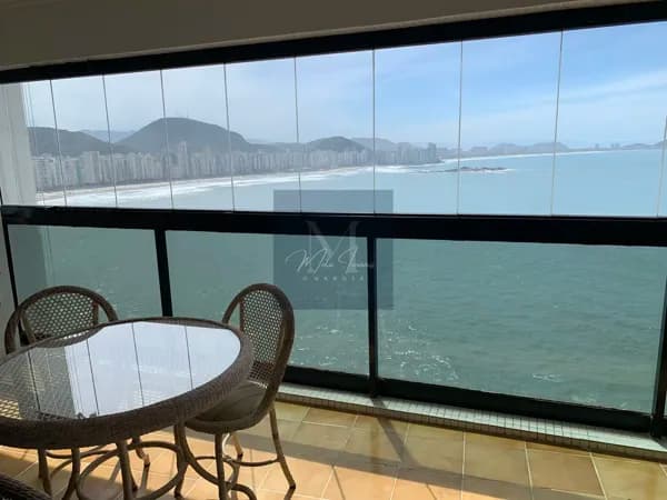 Galhetas. Linda vista para o Mar. Com 160m2 útil. 03 Suítes. 02 vagas e Lazer Completo.