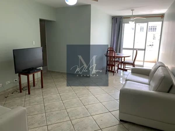 01 quadra da praia e próximo do centro. Com 100m2 útil. Reformado. 02 Dormitórios. Suíte. Dependência. 01 vaga