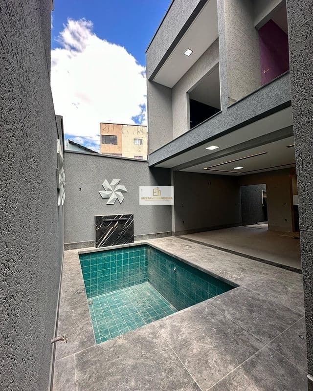 Casa em Goiânia - Cidade Jardim