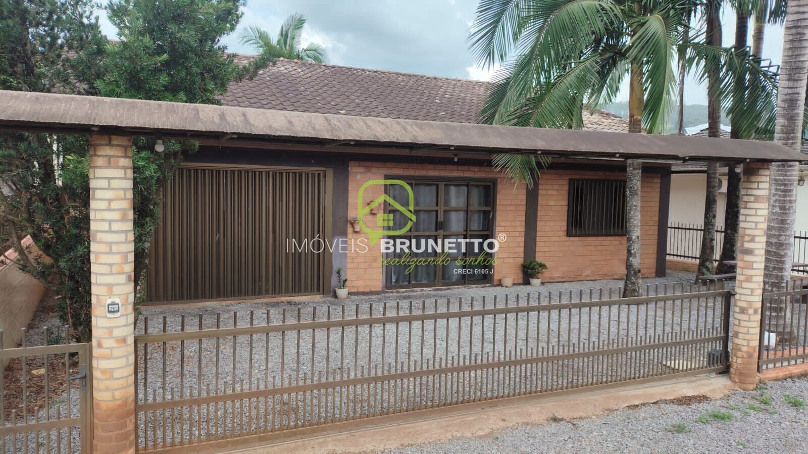 CASA DE CAMPO EM OURO/SC