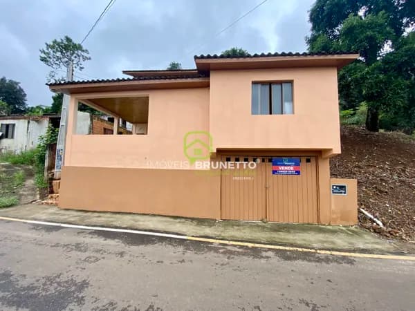 CASA NO PÔR DO SOL EM CAPINZAL/SC