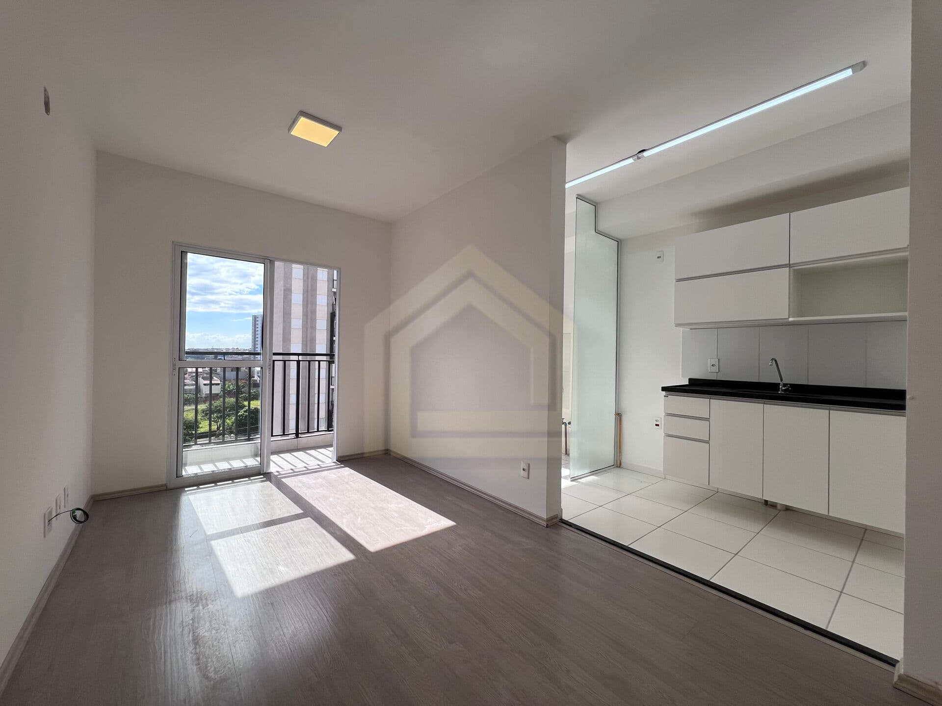 Apartamento de 2 Dormitórios sendo 1 Suíte, Sacada Gourmet (56 m²)
