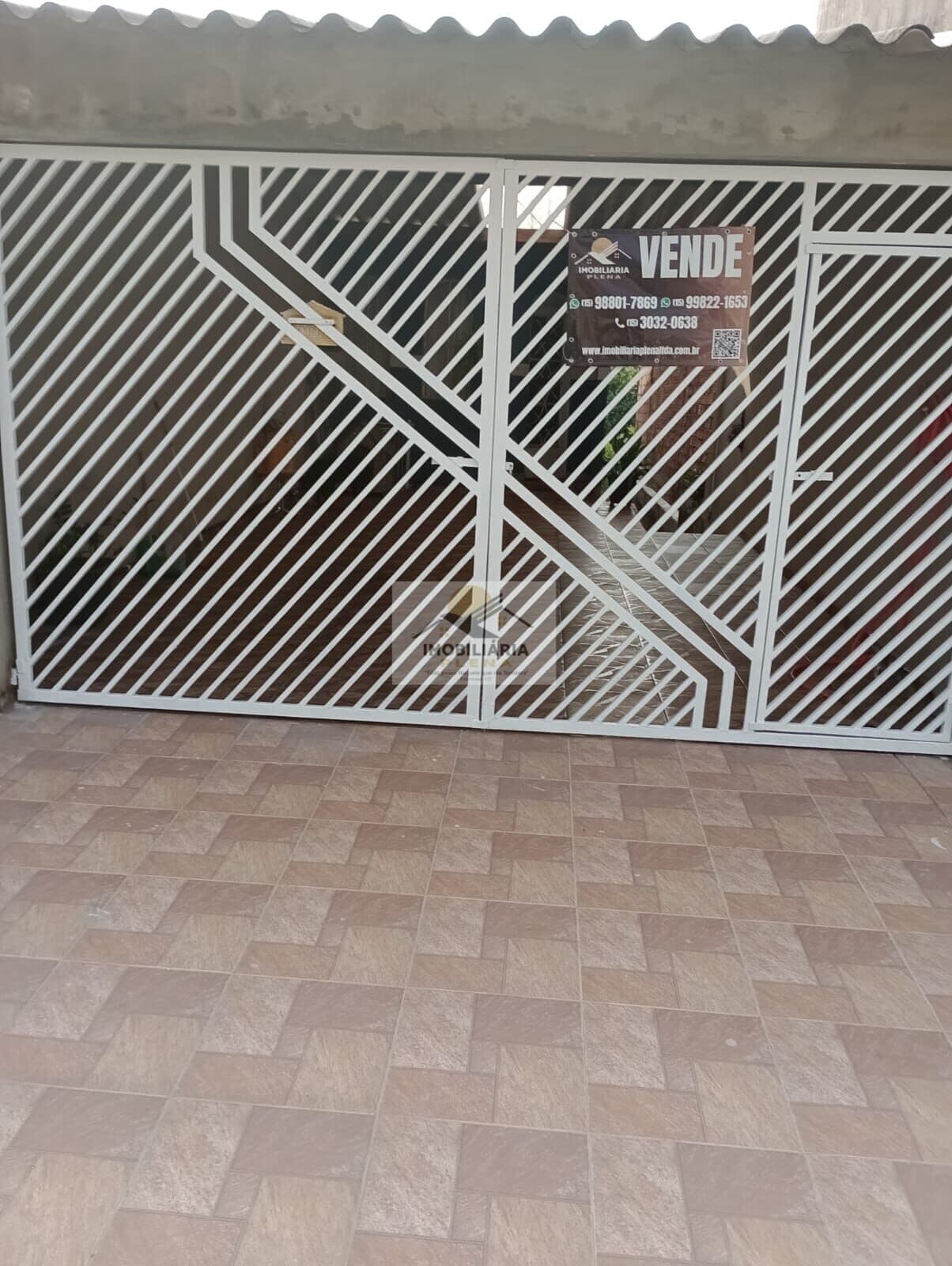 Sobrado com 4 Dormitórios no Jardim Santo André