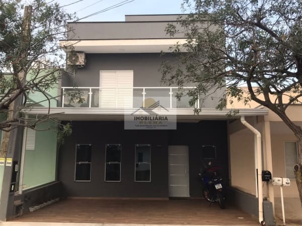 Sobrado à venda no Condomínio Horto Florestal II