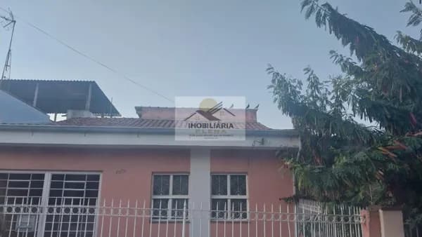 Casa com 2 Dormitórios na Vila Carvalho