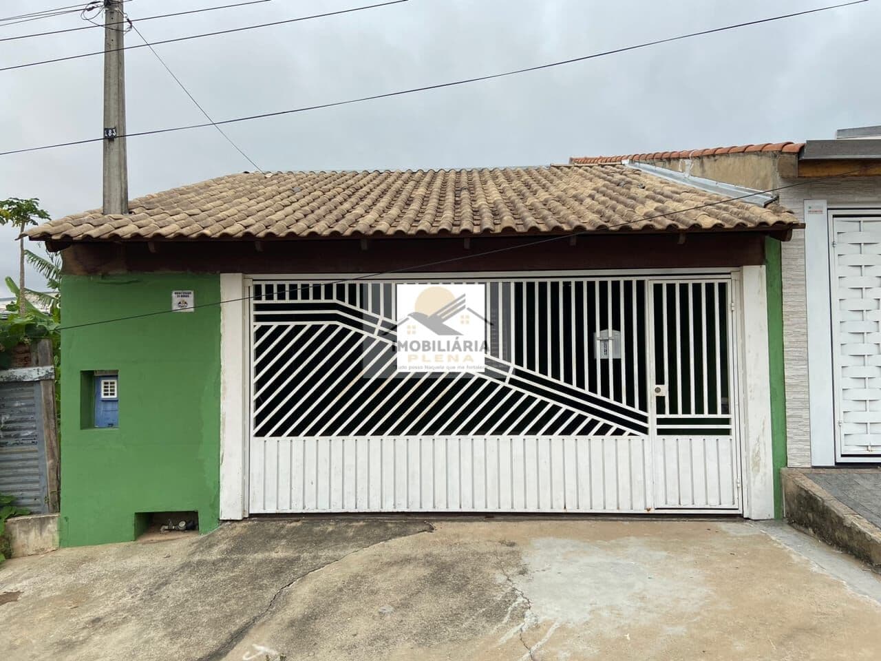 Casa com 3 Dormitórios no Jardim Santa Catarina