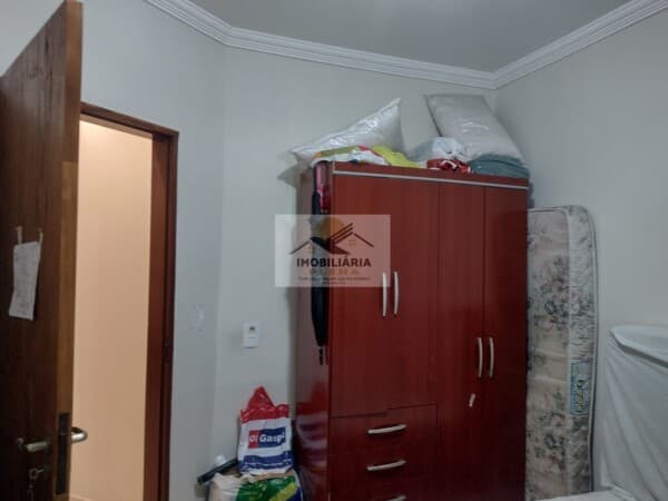 Casa com 3 Dormitórios no Jardim Santa Catarina