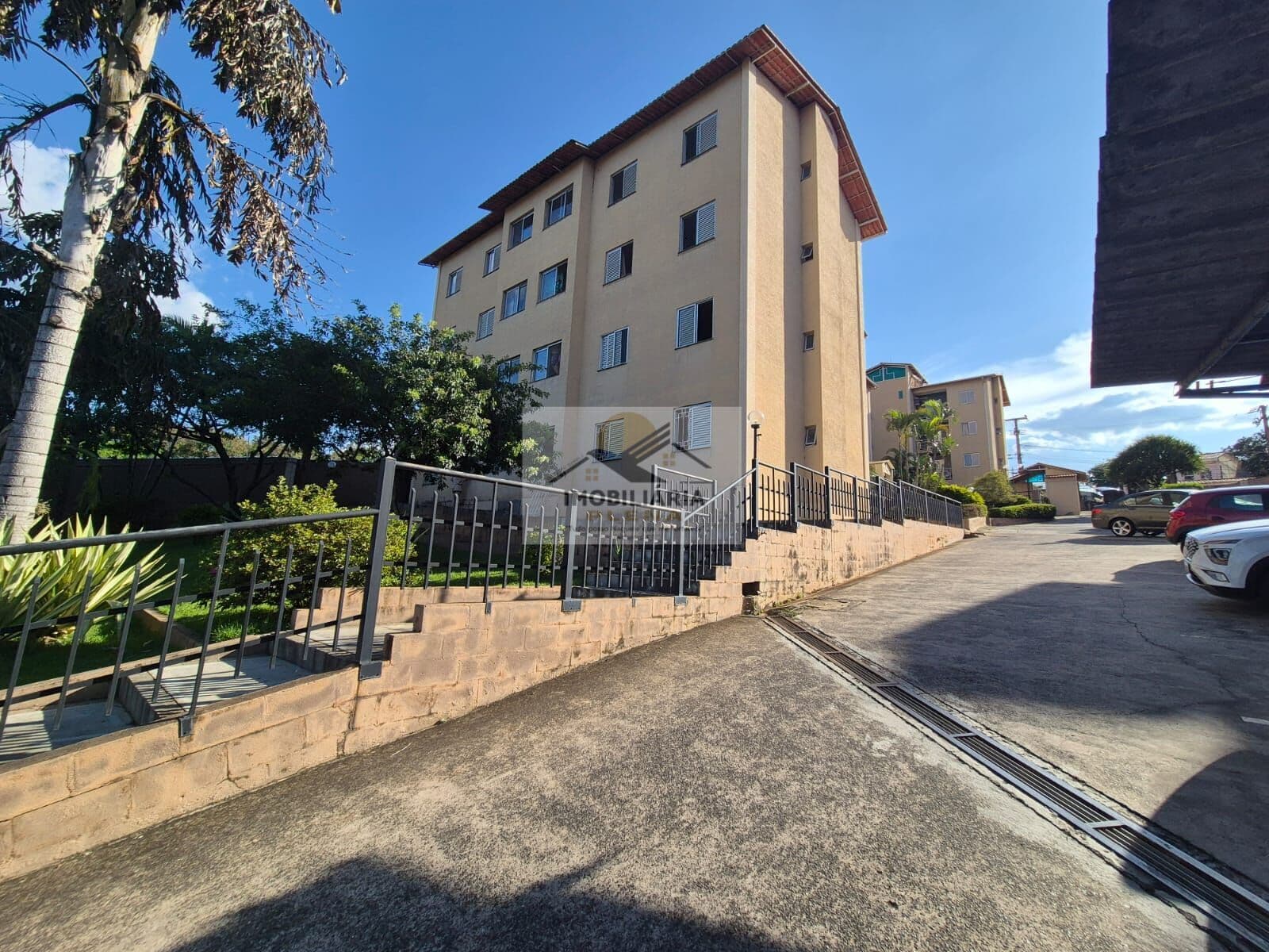 À VENDA - APTO 03 DORM - VILA ALMEIDA- COND. ENSEADA - SOROCABA/S.P.