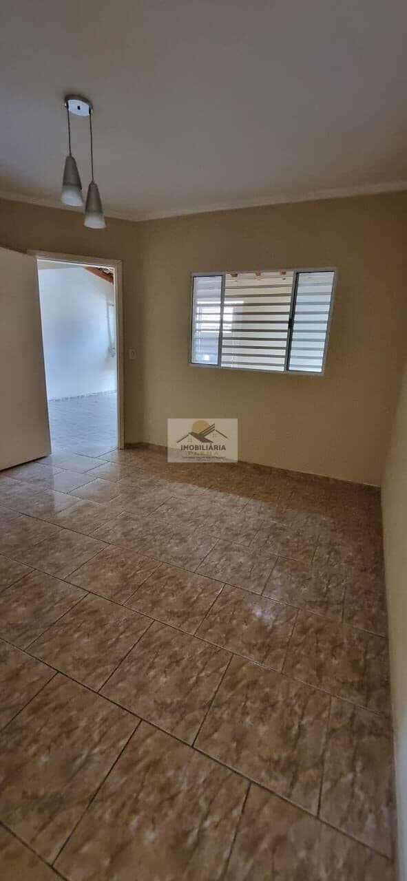 Casa com 2 Dormitórios no Jardim Napoli