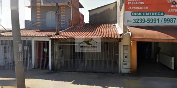 Sobrado com 3 Dormitórios na Av. Itavuvu