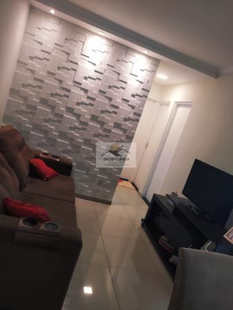 Apartamento com 2 Dormitórios no Condomínio Morar e Viver