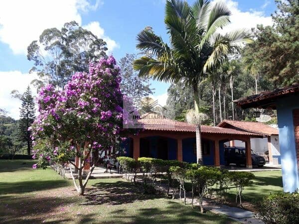 Fazenda/Sítios/Chácaras em Piedade - Zona Rural