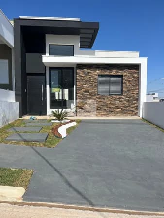 Casa com 3 Dormitórios no Condomínio Horto Villagio